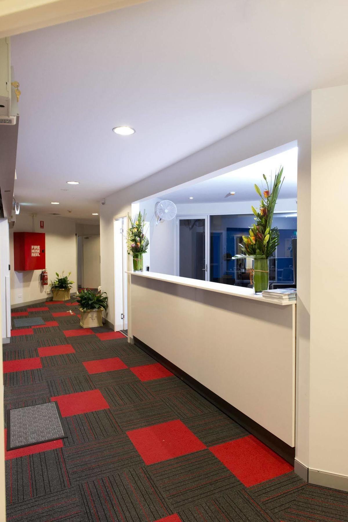 Хостел Sydney Student Living Экстерьер фото